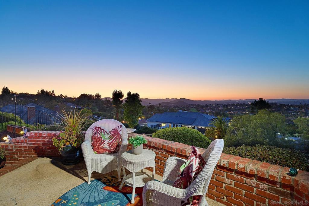 17505 Corte Lomas Verdes Property Photo 32