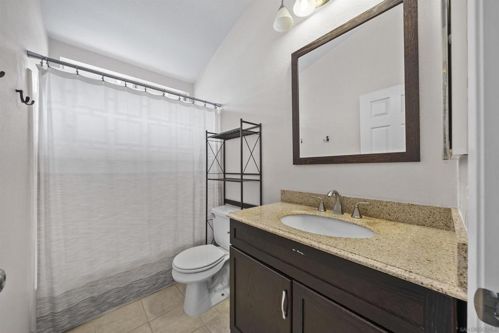 1544 Harbor Dr Property Photo 19