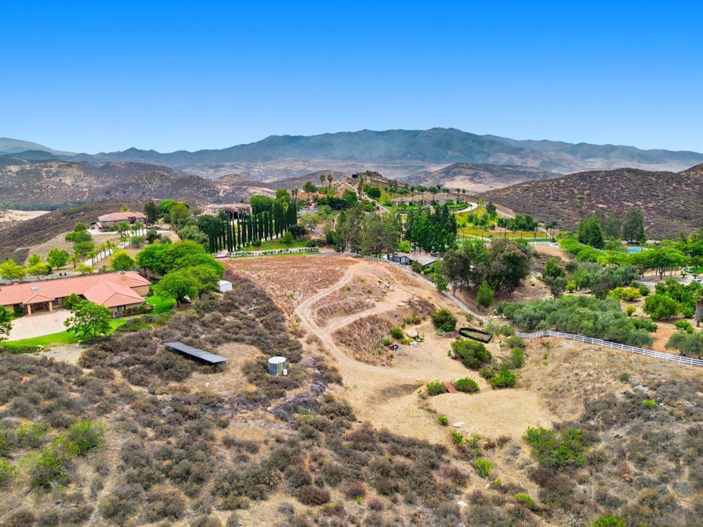 14788 Presilla Dr Property Photo 18