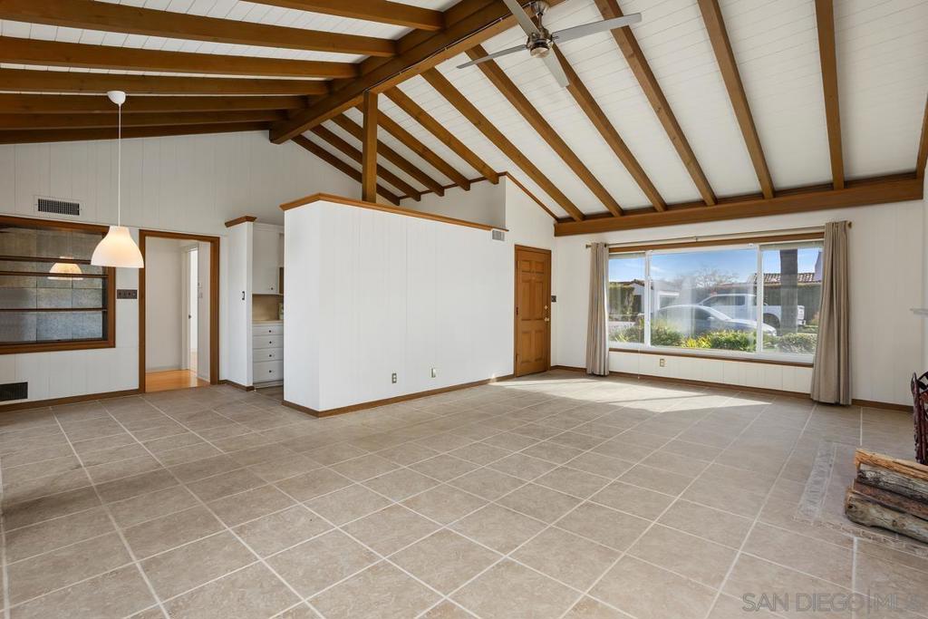 6138 La Flecha Property Photo 3