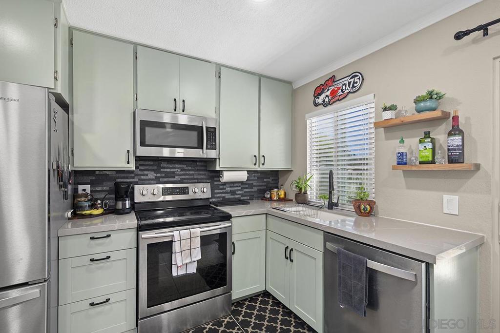 8777 Wahl St. Property Photo 13