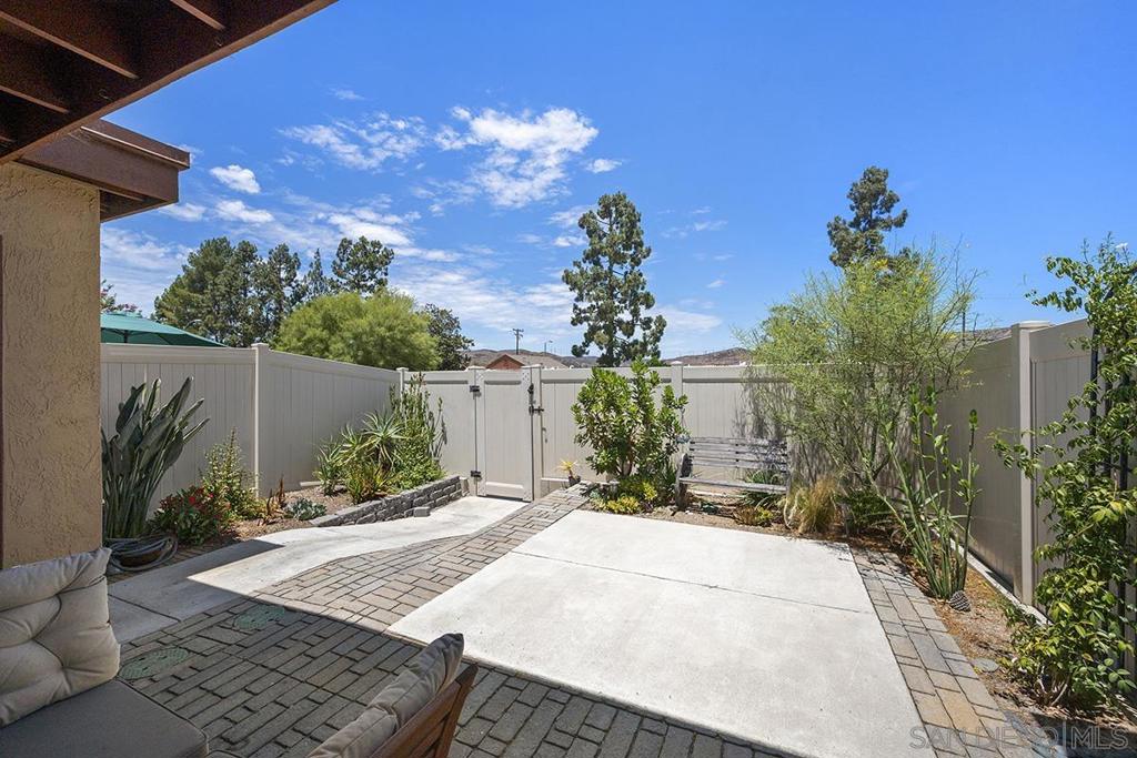 8777 Wahl St. Property Photo 21