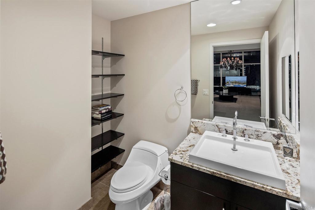 1262 Kettner 2801 Property Photo 23