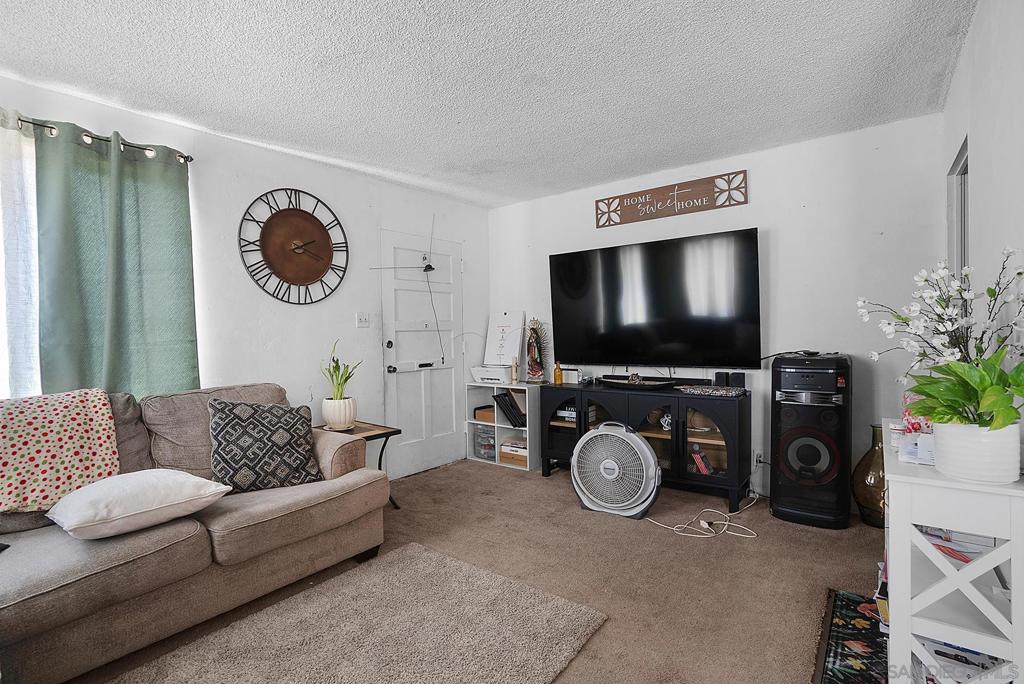 2161 63 Drescher St Property Photo 7