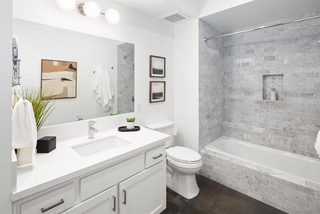 450 J 5151 Property Photo 11