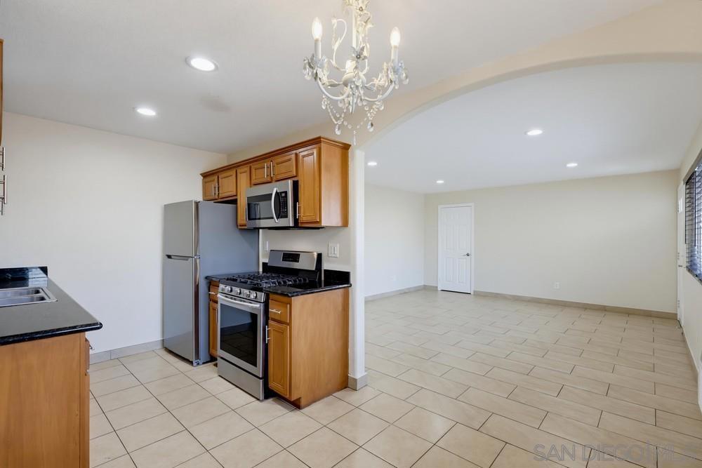 188 S Lincoln Ave 3 Property Photo 7