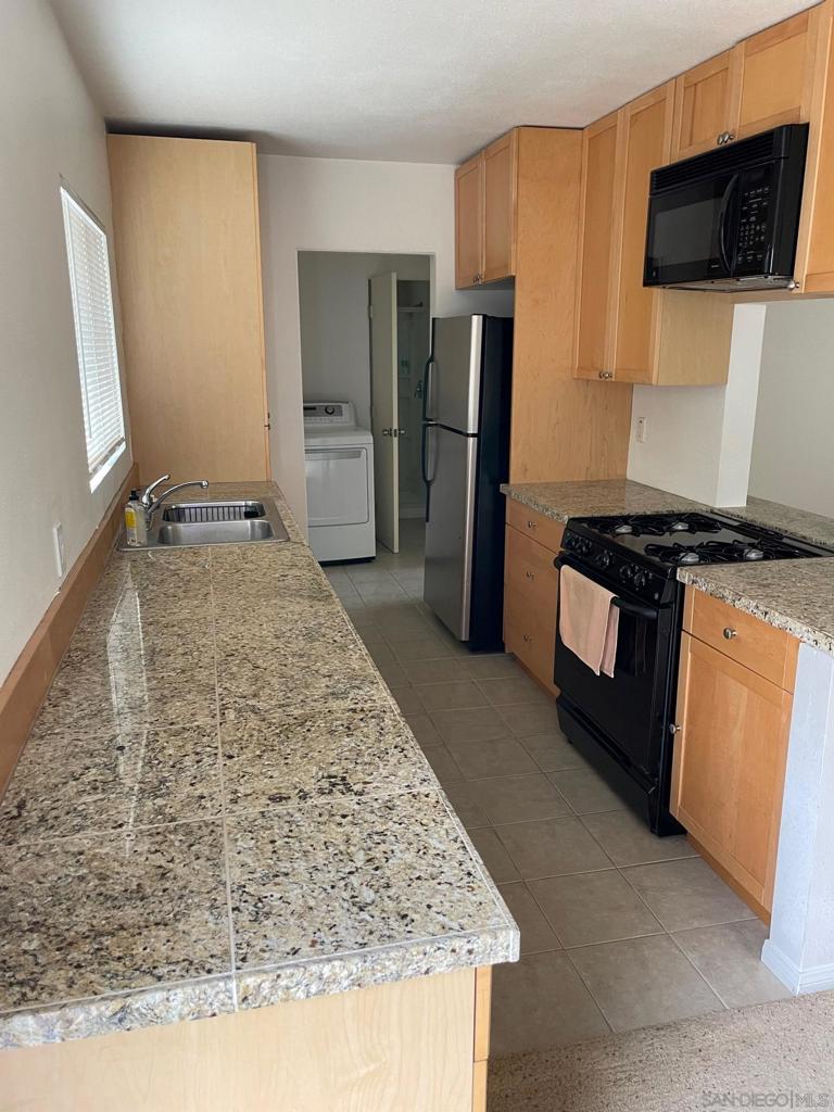 1465 Neptune Avenue Property Photo 33