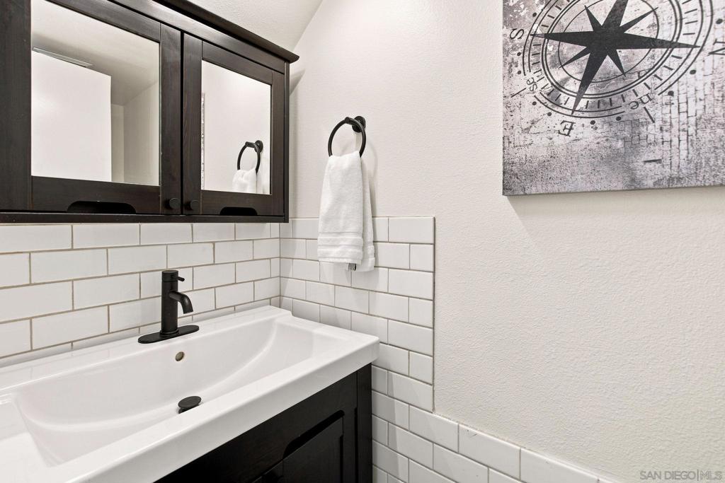 4783 Hawley Blvd 2 Property Photo 19