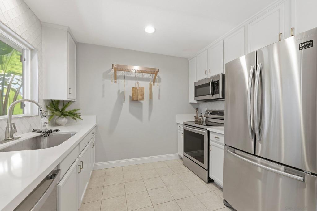 3535 Madison 226 Property Photo 8