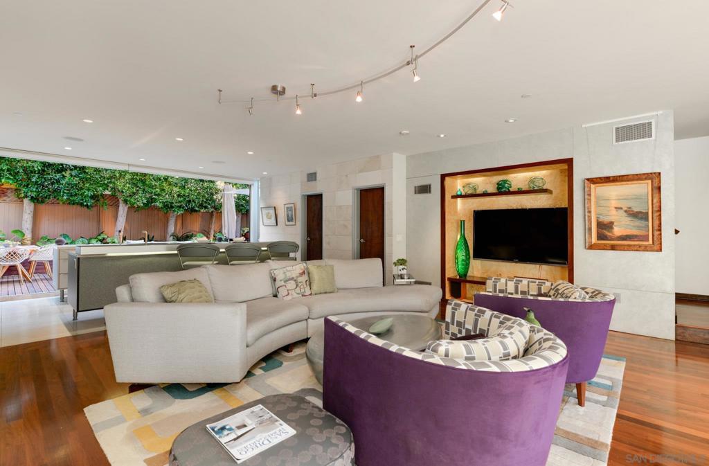 435 Ravina Property Photo 12