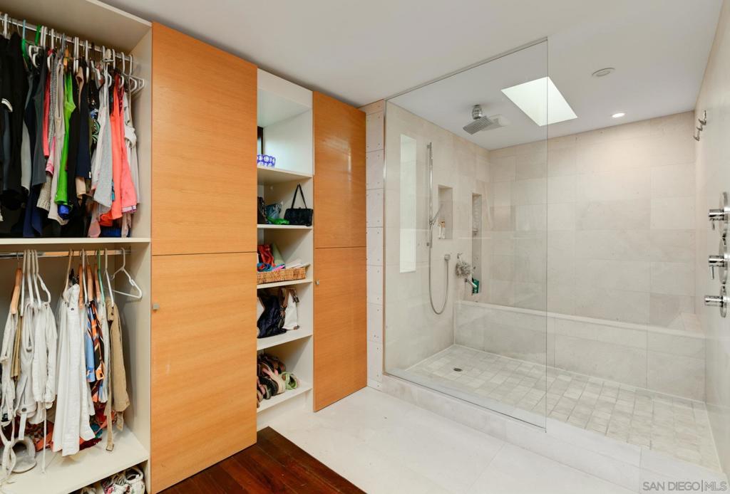 435 Ravina Property Photo 30