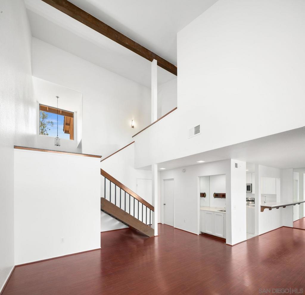 2538 Caminito Muirfield Property Photo 6