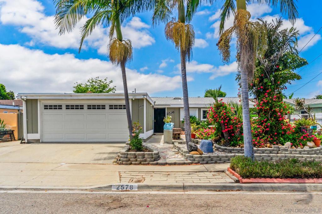2578 Moonstone Property Photo 1