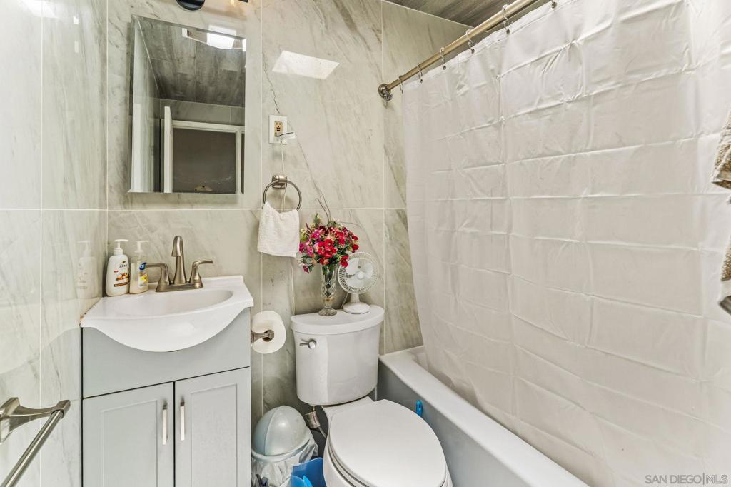 2578 Moonstone Property Photo 16