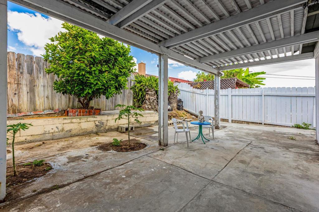 2578 Moonstone Property Photo 24