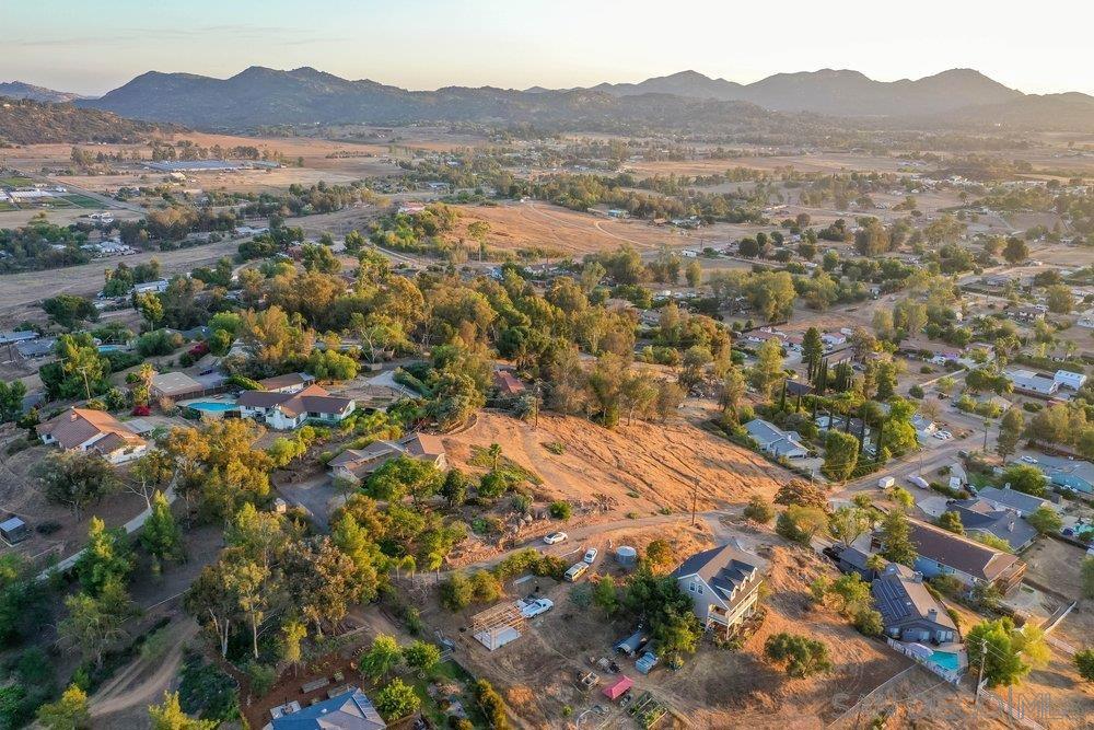 1234 Ramona Street Property Photo 4