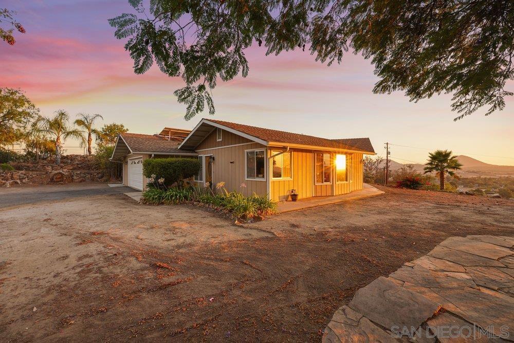1234 Ramona Street Property Photo 29