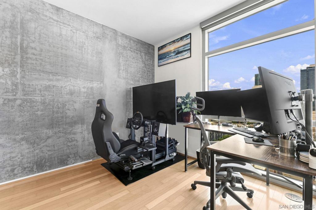 800 The Mark Lane 1202 Property Photo 51