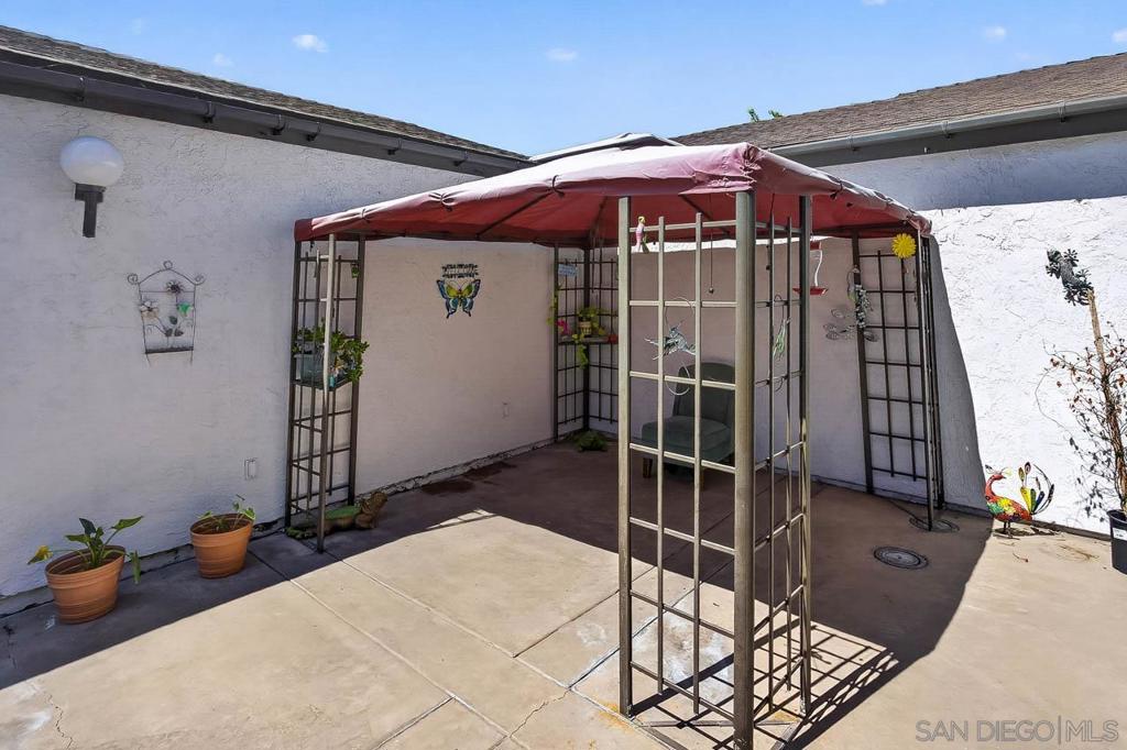 3292 Via Tonga Property Photo 24