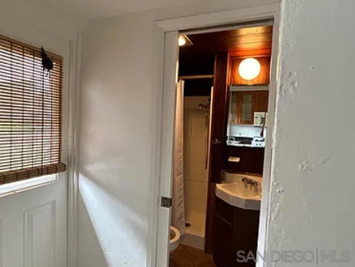 2220 Rosecrans Property Photo 25