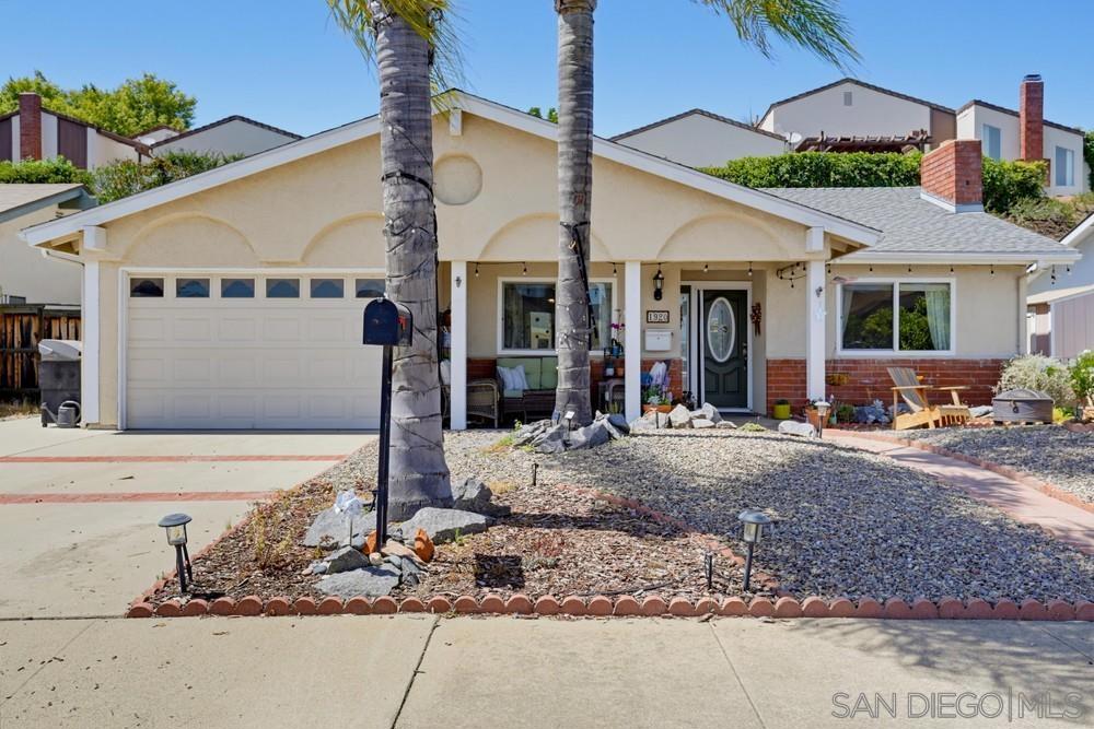 1920 Louis Dr. Property Photo 1