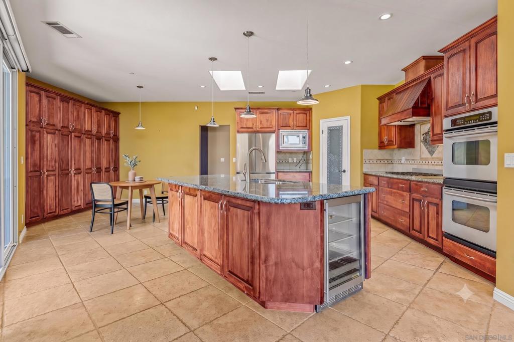 1290 Daxi Lane Property Photo 6
