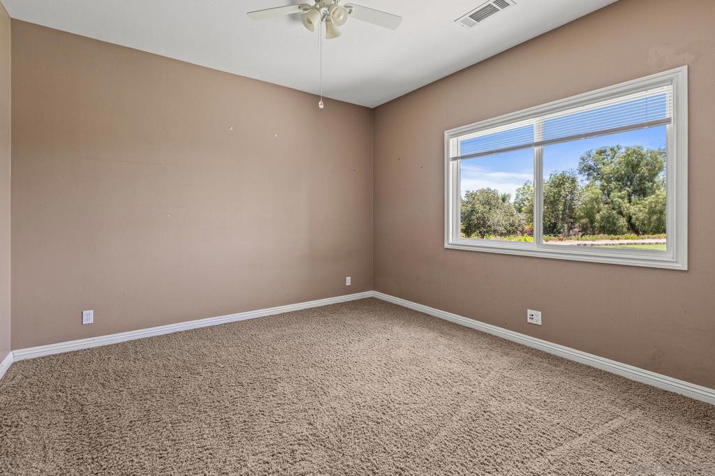 1290 Daxi Lane Property Photo 16
