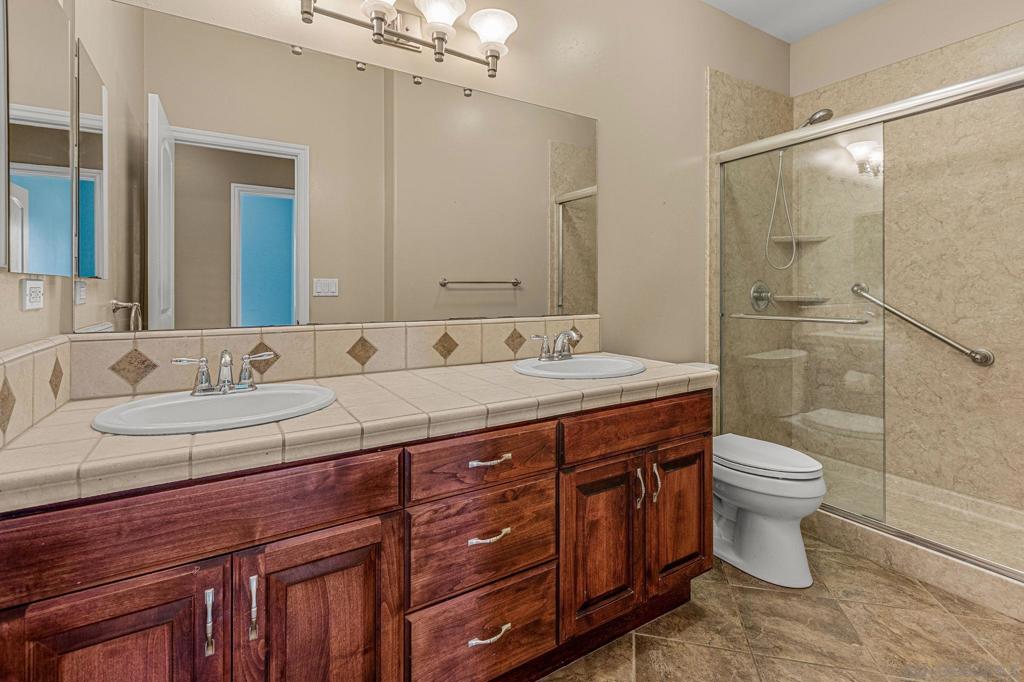 1290 Daxi Lane Property Photo 17