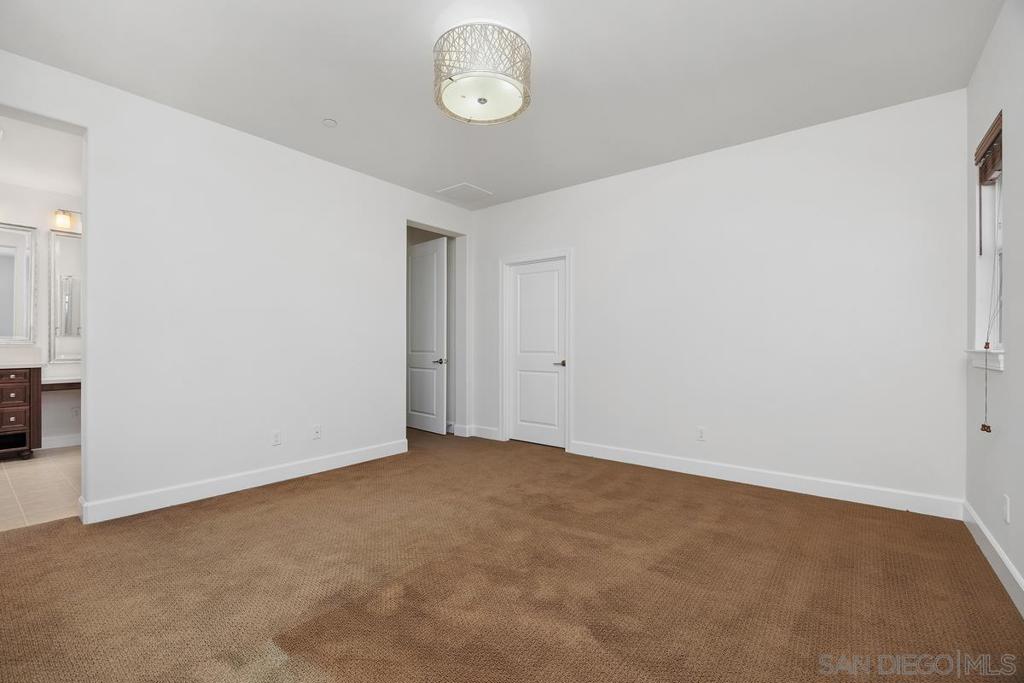 13567 Arroyo Dale Property Photo 15