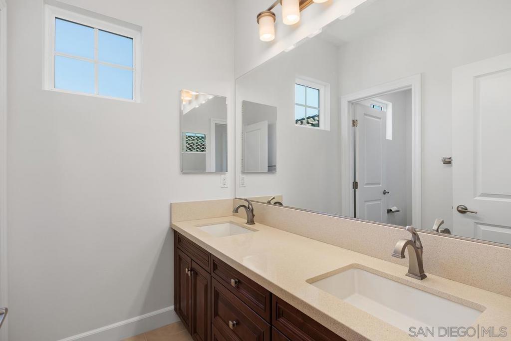 13567 Arroyo Dale Property Photo 22