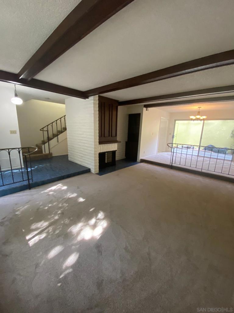4319 Collwood Lane Property Photo 3
