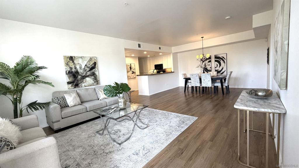 1864 Opaline Pl 413 Property Photo 1