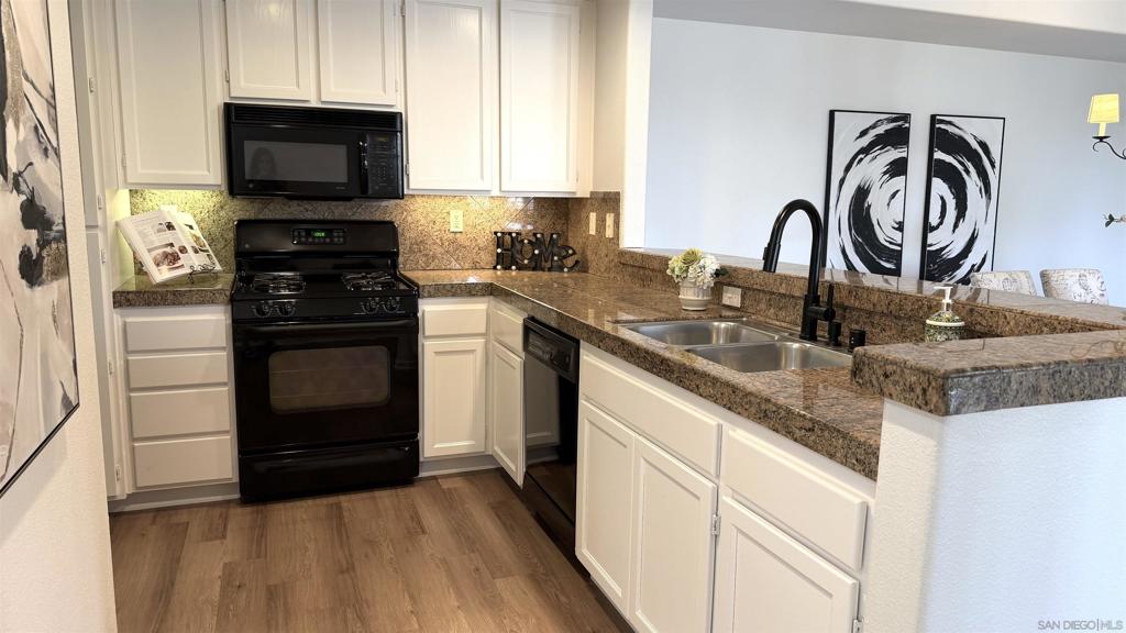 1864 Opaline Pl 413 Property Photo 10
