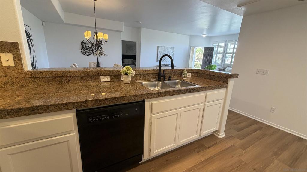 1864 Opaline Pl 413 Property Photo 14