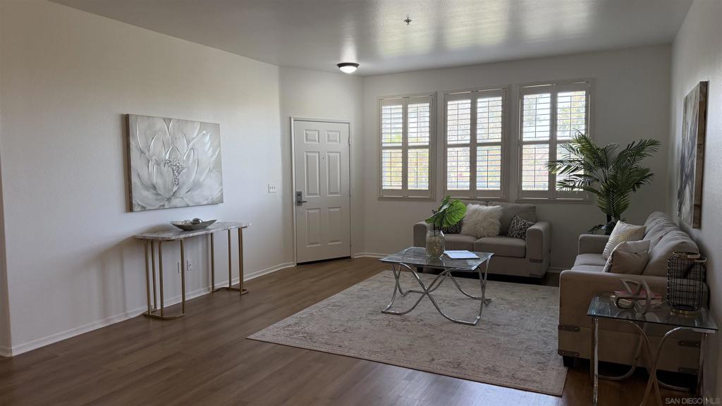 1864 Opaline Pl 413 Property Photo 18