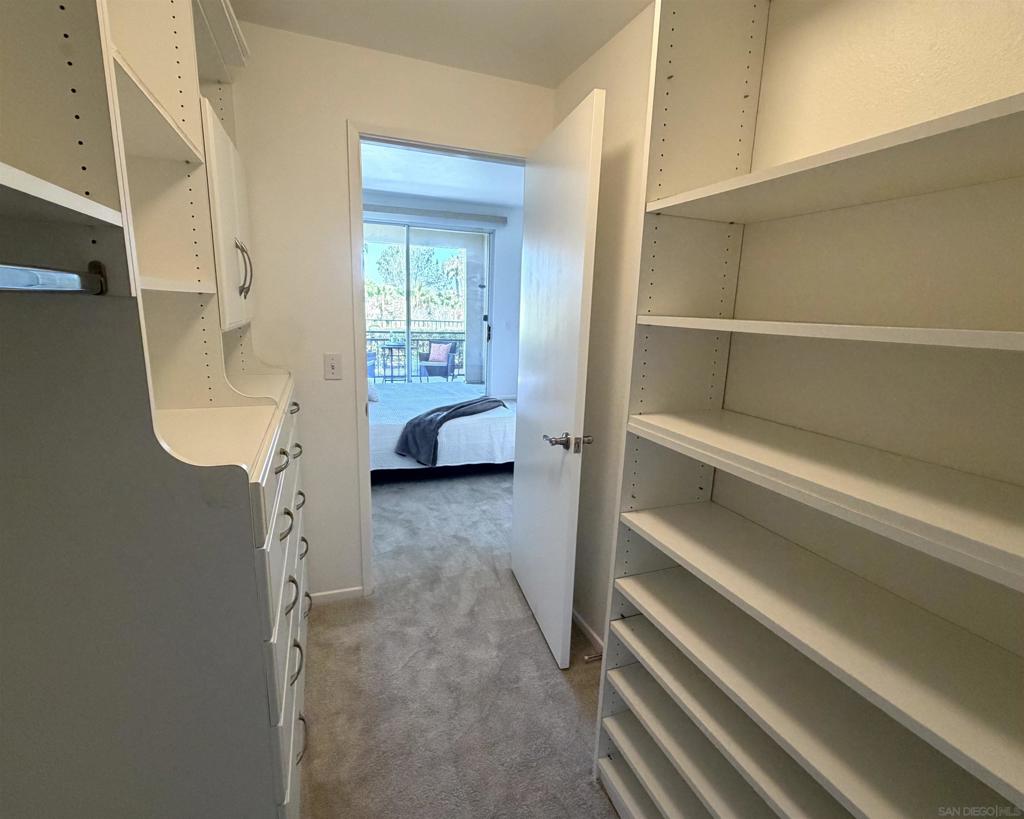 1864 Opaline Pl 413 Property Photo 28