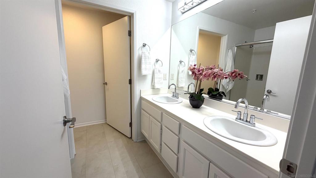 1864 Opaline Pl 413 Property Photo 29