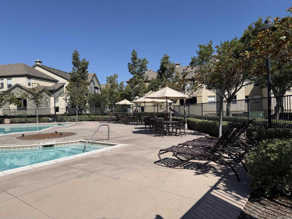1864 Opaline Pl 413 Property Photo 52