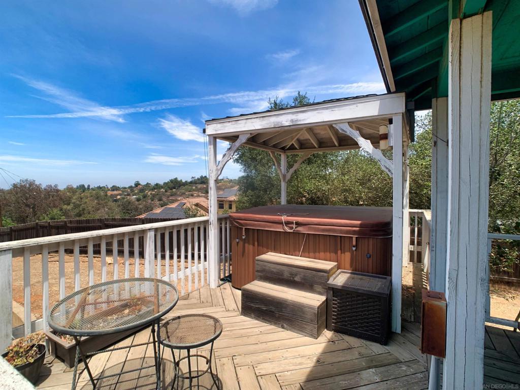 1249 La Cresta Blvd Property Photo 34