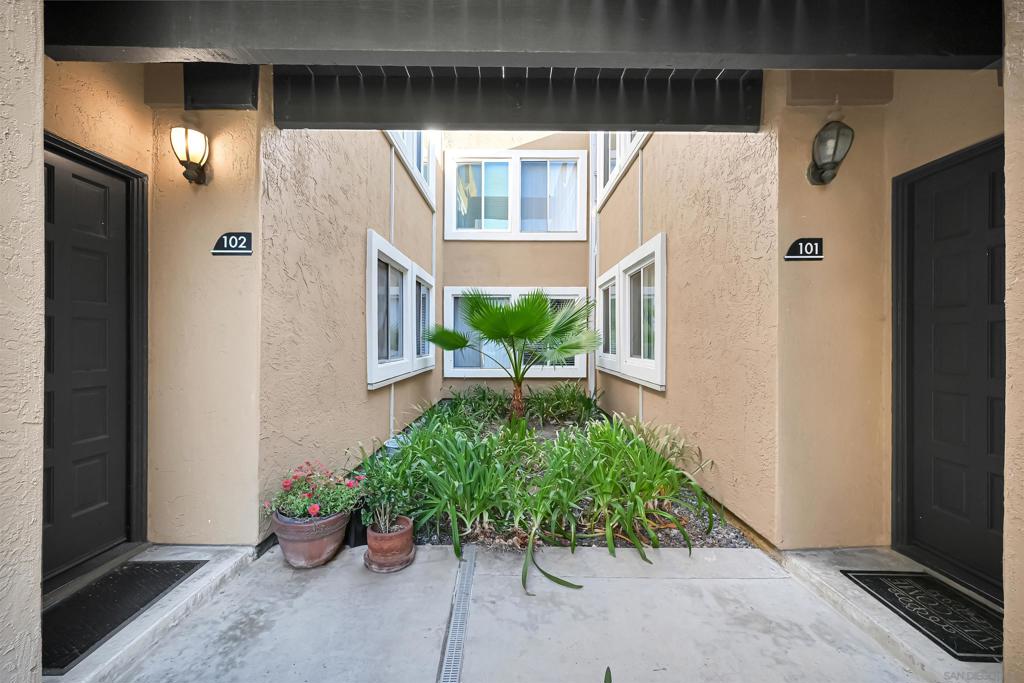 17195 W Bernardo Dr 101 Property Photo 21