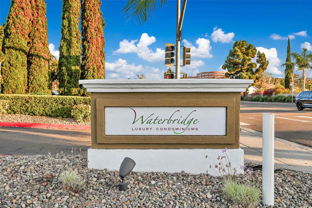 17195 W Bernardo Dr 101 Property Photo 23