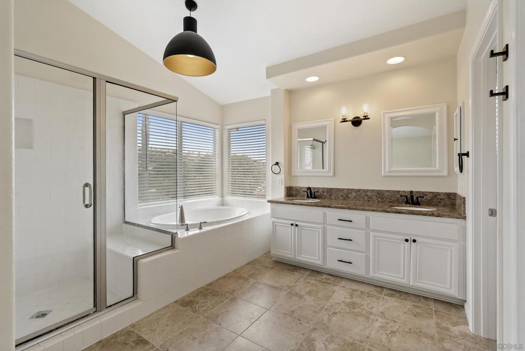 7027 Rockrose Terrace Property Photo 36