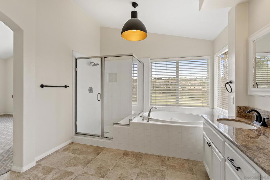 7027 Rockrose Terrace Property Photo 37