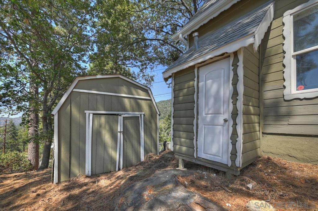 710 Arosa Property Photo 33