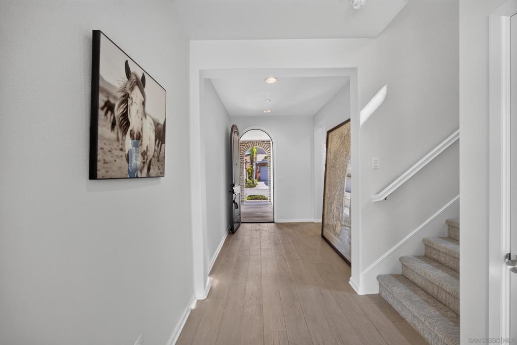 13516 Peach Tree Way Property Photo 3