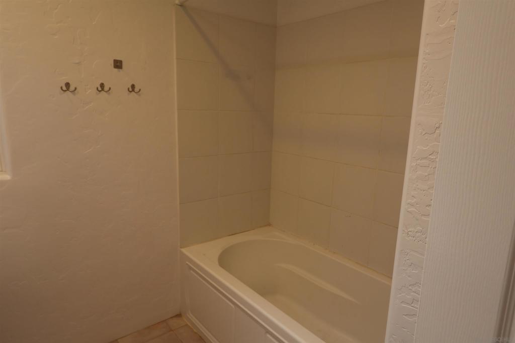 2328 Lucerne Drive Property Photo 21