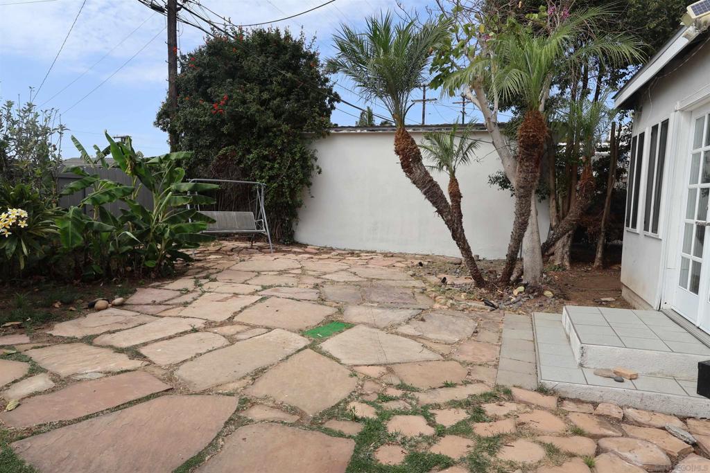 2328 Lucerne Drive Property Photo 32