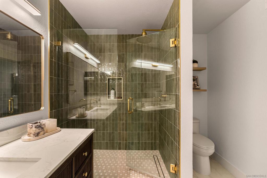 4049 Carmel View Rd 82 Property Photo 18