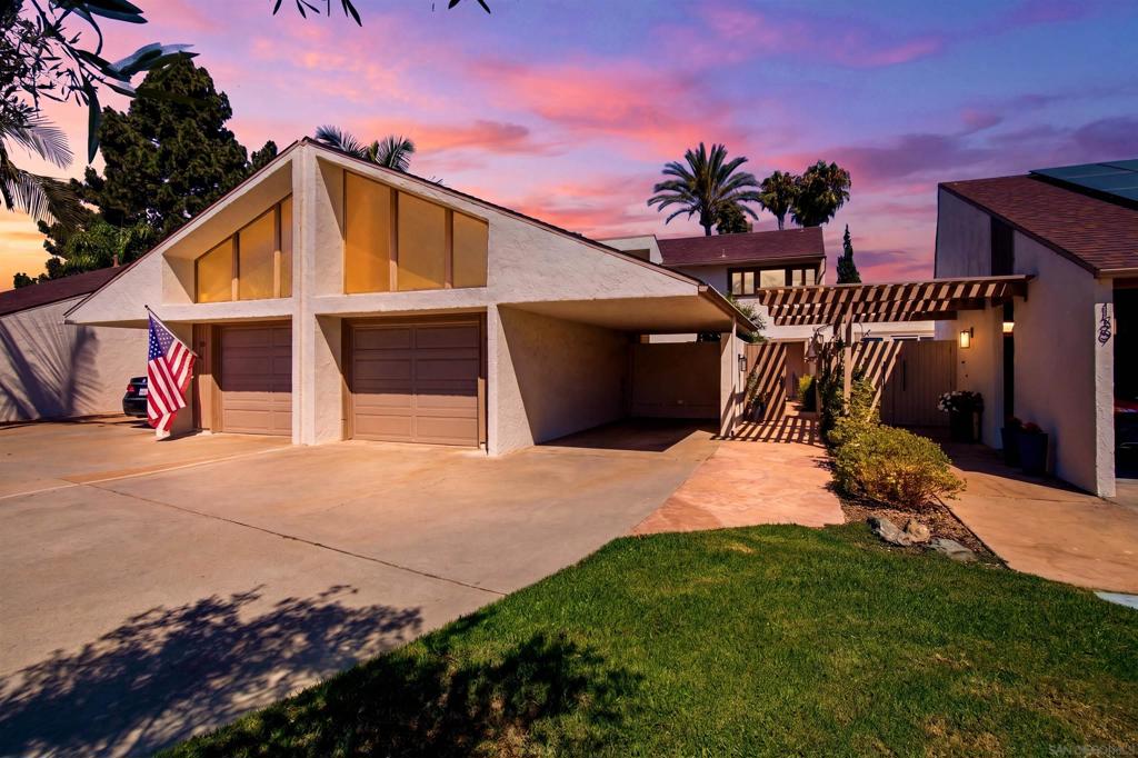 137 Via Coronado Property Photo 44