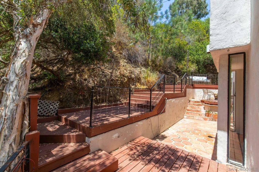 8354 Gilman Dr. Property Photo 1
